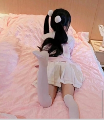 小紫 155.40.B+.18歲