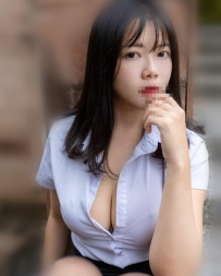 咪咪  162cmD奶25歲  尺度大開