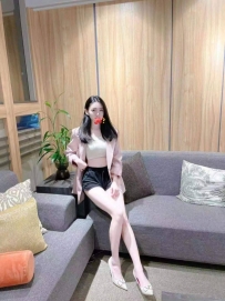 喵喵  164cmD奶24歲  白皙長腿氣質美女