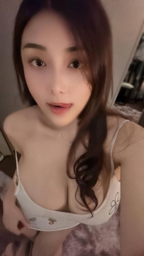 陽陽  162cm E 50 26歲  慾女姐姐