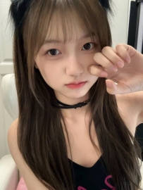 #臺中  妮妮 155 42 B+ 18歲