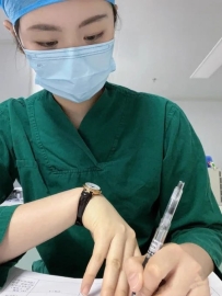 阿暖  159  46   D 24歲    見習護理師